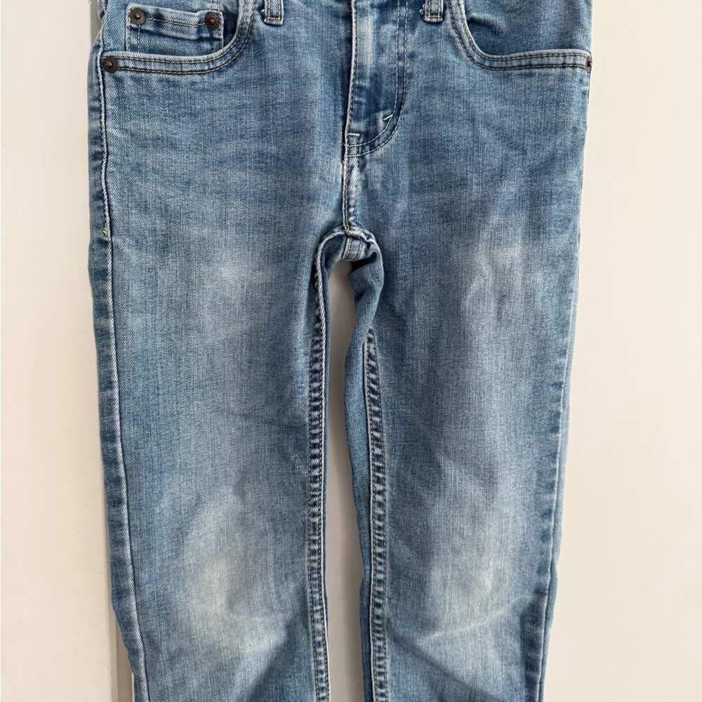 Levi's 510™ Boys Slim Straight Jeans in Light Blue Denim - Size 8